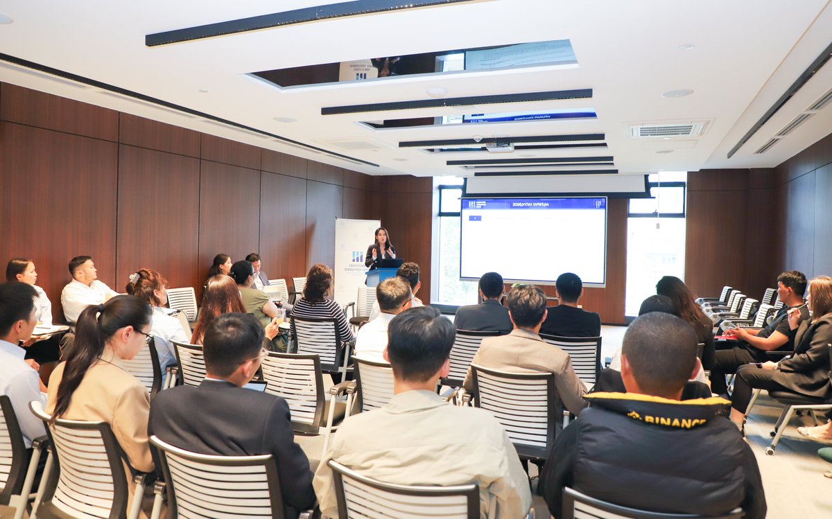 ҮНЭТ ЦААС ЗЭЭЛЭХ, ЗЭЭЛДҮҮЛЭХ ҮЙЛЧИЛГЭЭ ҮЗҮҮЛЭХ ЖУРМЫН ТӨСЛИЙН ХЭЛЭЛЦҮҮЛЭГ БОЛЛОО
frc.mn/#/view/9326