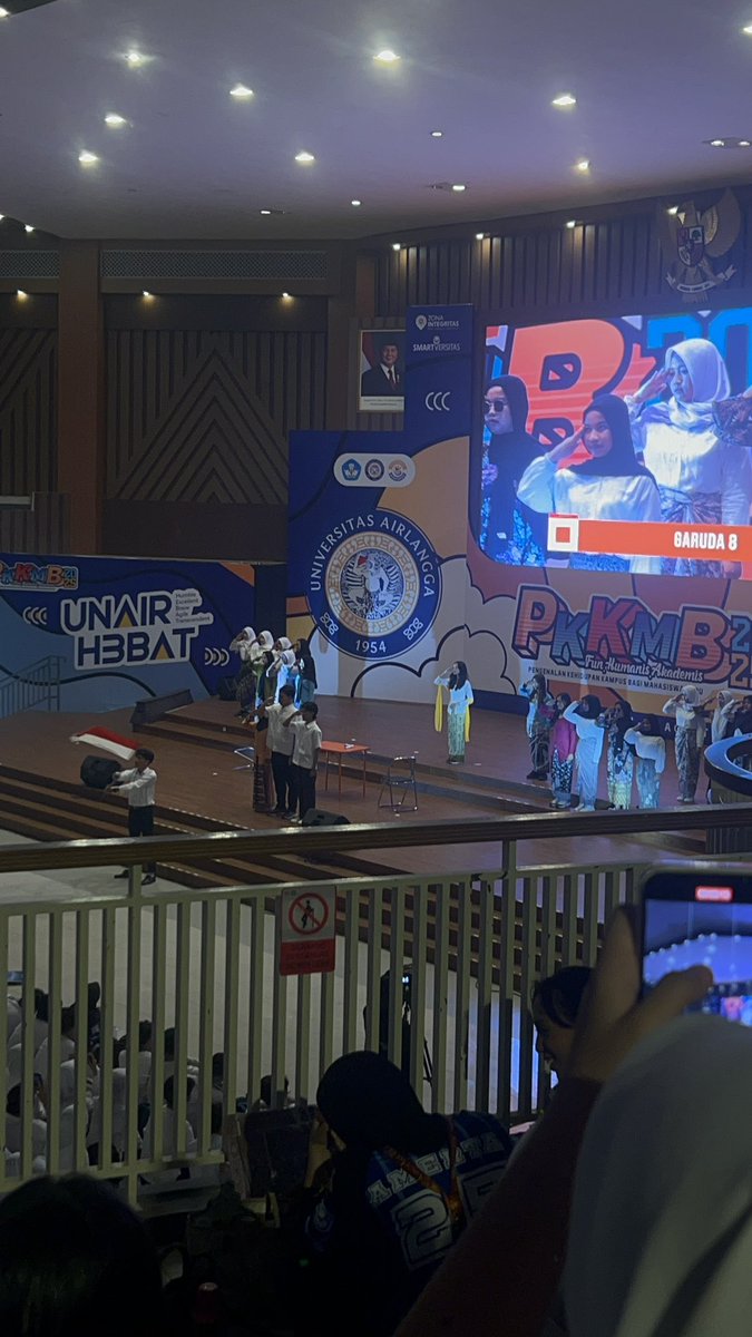 bubu_ireng's tweet photo. Garuda 8 keren banget sih
Dari awal sampai akhir penampilan, mataku nggak bisa lepas.
Ada semangat, ada cerita, ada rasa.
Bangga bisa nonton karya sebagus ini
Terima kasih udah kasih energi positif hari ini 🙌
#JejakGagasanKsatria#Amerta2025#HarmoniKreasi @amerta_unair https://t.co/hA6kcjNBaK