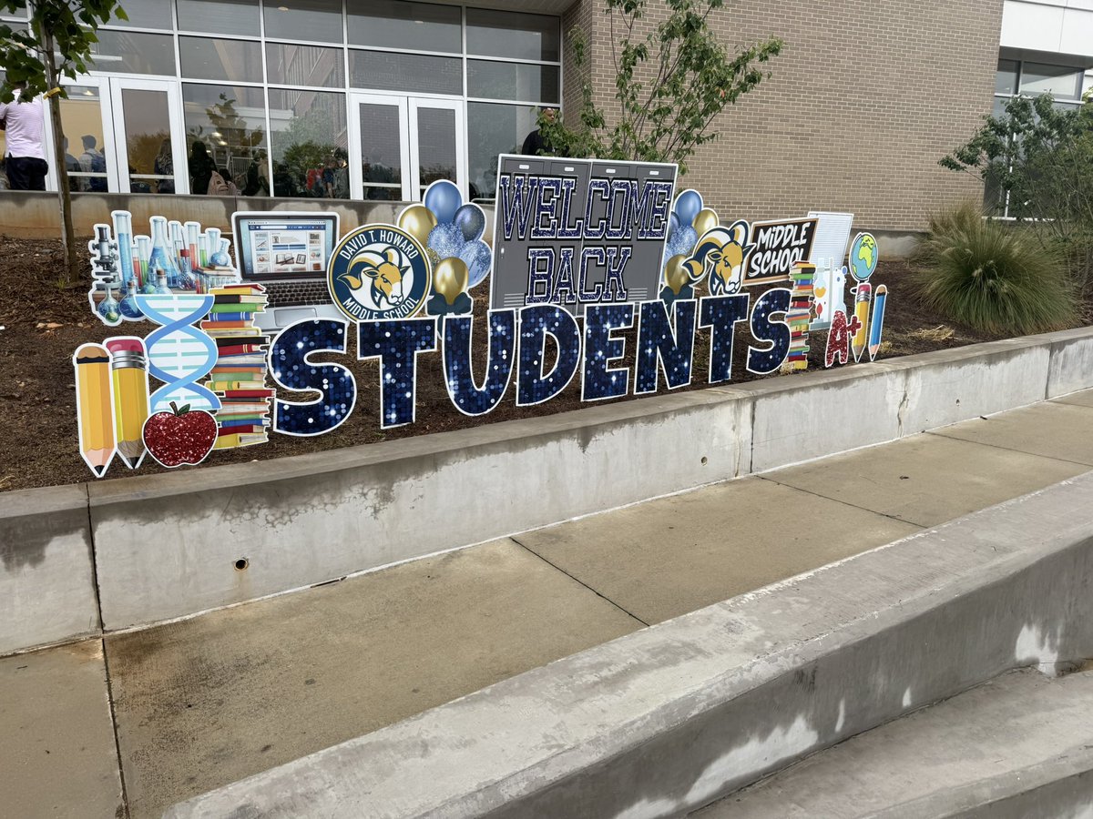 David T. Howard Middle School tweet media