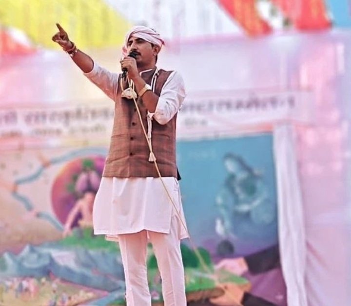 भील समाज रो गौरव, जननायक सांसद राजकुमार जी रोत पर झालावाड़ में हमला लोकतंत्र पर हमला है।
हम महामहिम राष्ट्रपति जी से आग्रह करते हैं —
👉 Z+ सुरक्षा तुरंत मिले!
आवाज उठाओ — #राजकुमारजी_की_सुरक्षा_बढ़ाओ
#ZplusForRajkumarRoat