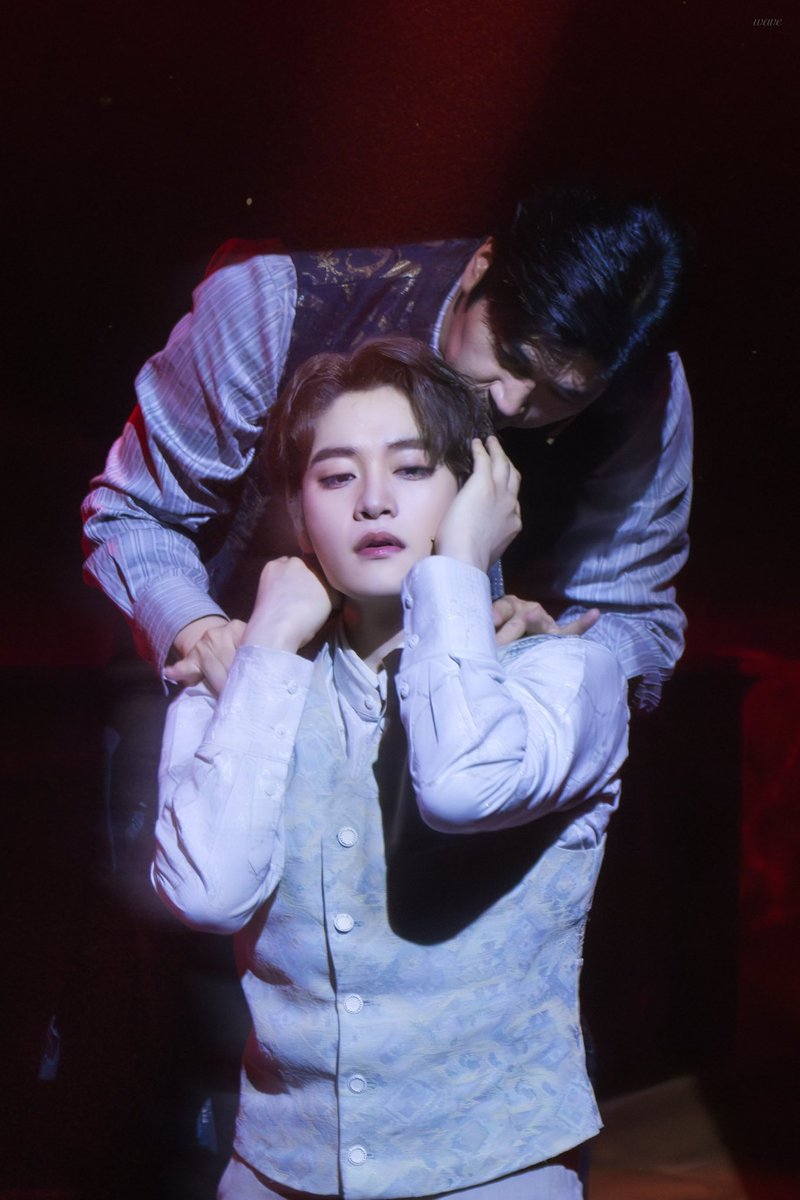 tastekb's tweet photo. 오스카 와일드 이해됨 https://t.co/fsHONG1r47