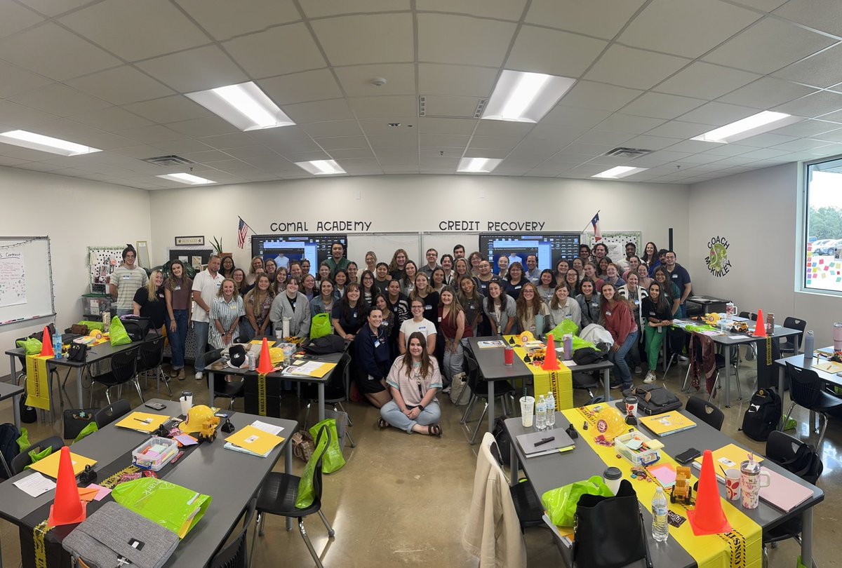 Our first New Teacher Academy event of the school year: Simulation Day! We loved meeting and welcoming all of our first-year teachers to Comal ISD! It’s going to be a great year! 💙❤️ <a href="/hanna_schramm/">Hanna Schramm</a> <a href="/SarahKennedyTX/">Sarah</a> <a href="/KristaMoffatt/">Krista Moffatt</a>