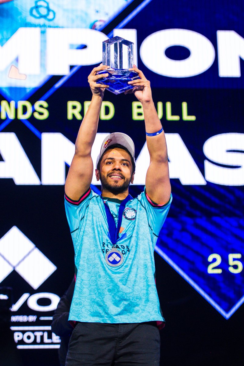 Every coin I couldn’t afford…
Made this 6x EVO Champion moment even sweeter. 🇵🇰 🏆