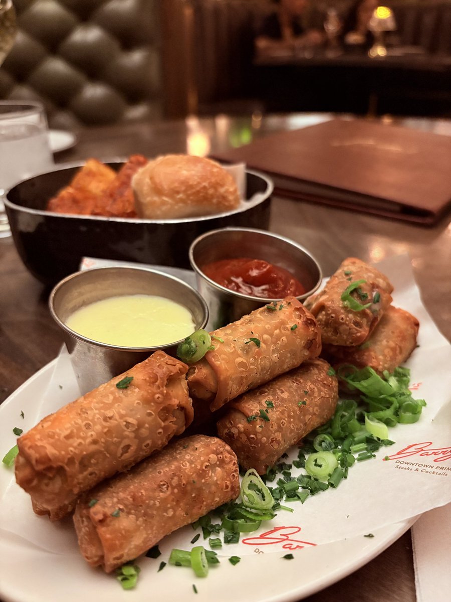 SamOurada's tweet image. The best spot in Vegas. @BarrysPrime at @CircaLasVegas never disappoints! 🤤 @DerekJStevens