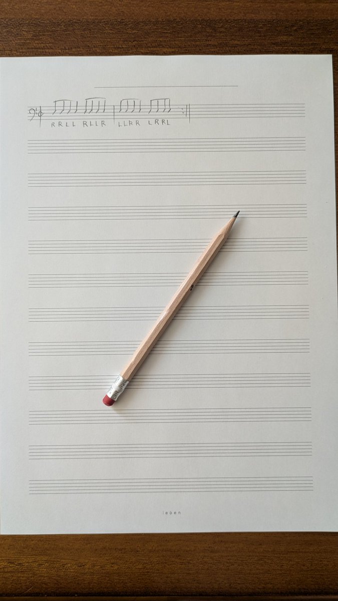 こんにちは☀
とある曲のイントロ！
２小節分😁コレで入れる🥁

シングルの練習はなんと！25まで到達しましたん〜〜💪🏽😁
午後からもふぁいとん🐽