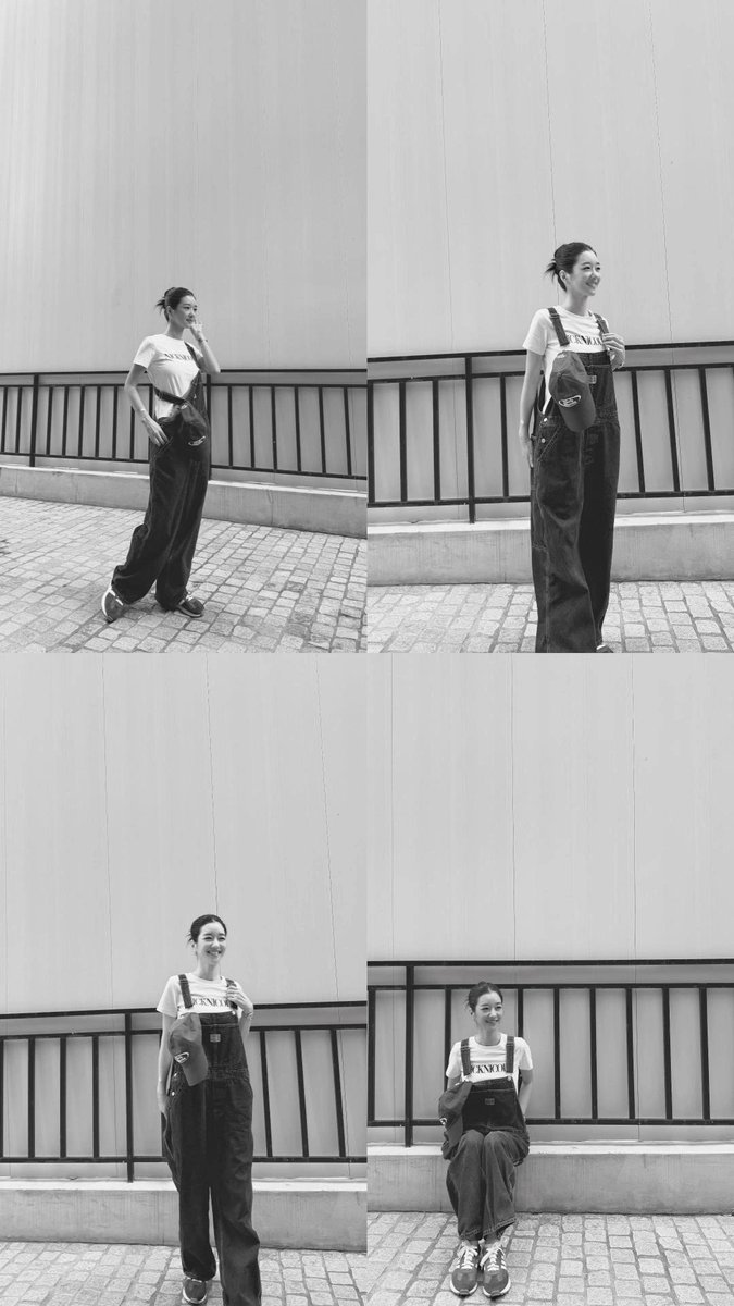 Syjphfanbase's tweet photo. 2025.08.05  Actress and BA  #SeoYeaJi [ @/yeyeji_seo] updated her Instagram with [@/nicknicole_official ]

🤍🤍🤍
Even in grayscale, your smile is in full color.😘😍

[1]
#서예지 #SEOYEAJI #徐睿知 #NICKNICOLE https://t.co/2ewhS56mzS