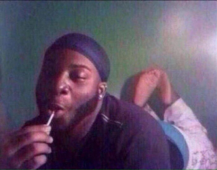 solitos se ilusionan, solo mi real sabe por quien me muero