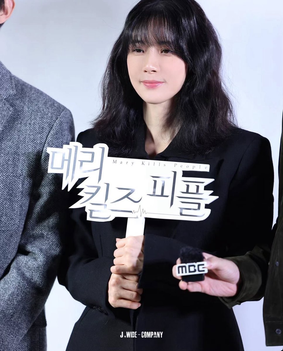 bbo__112's tweet photo. 산토끼                                           산독기 https://t.co/ulaQmL7Ui3