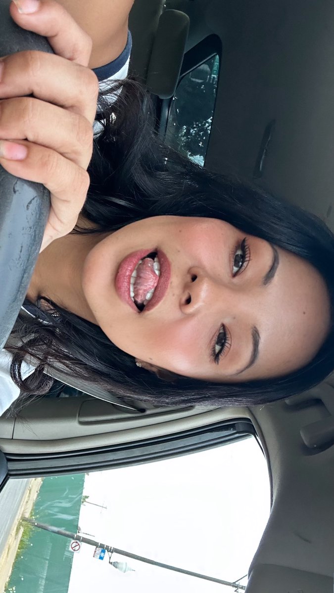 Bitch I feel cwaaazy today. Mercury gatorade?