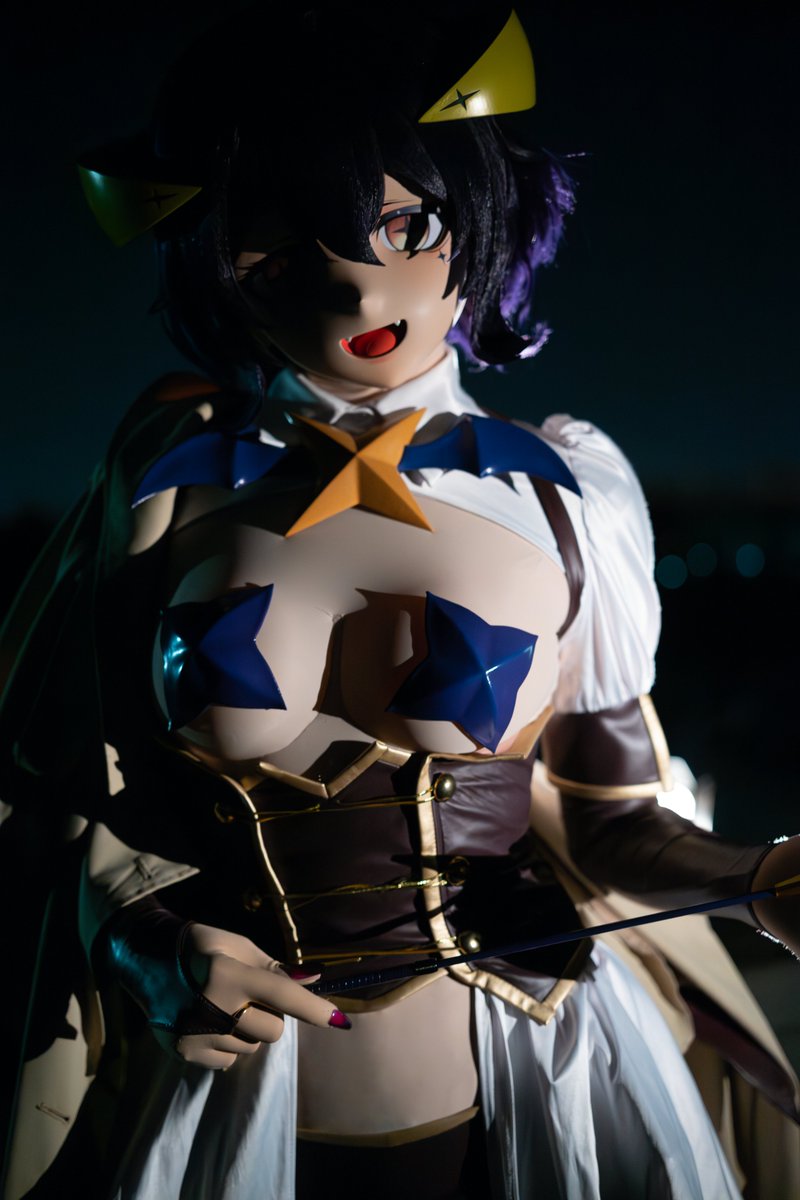 Oh, didn't see you there. Have you come to congratulate me on reaching 2000+ subs?

(Huge thanks to everyone for making it happen, including <a href="/GeraPhot/">Гера</a> for lights and <a href="/KigSonya/">Sonya Korvin</a> for taking the pic)

#魔法少女にあこがれて #GushingoverMagicalGirls #kigurumi