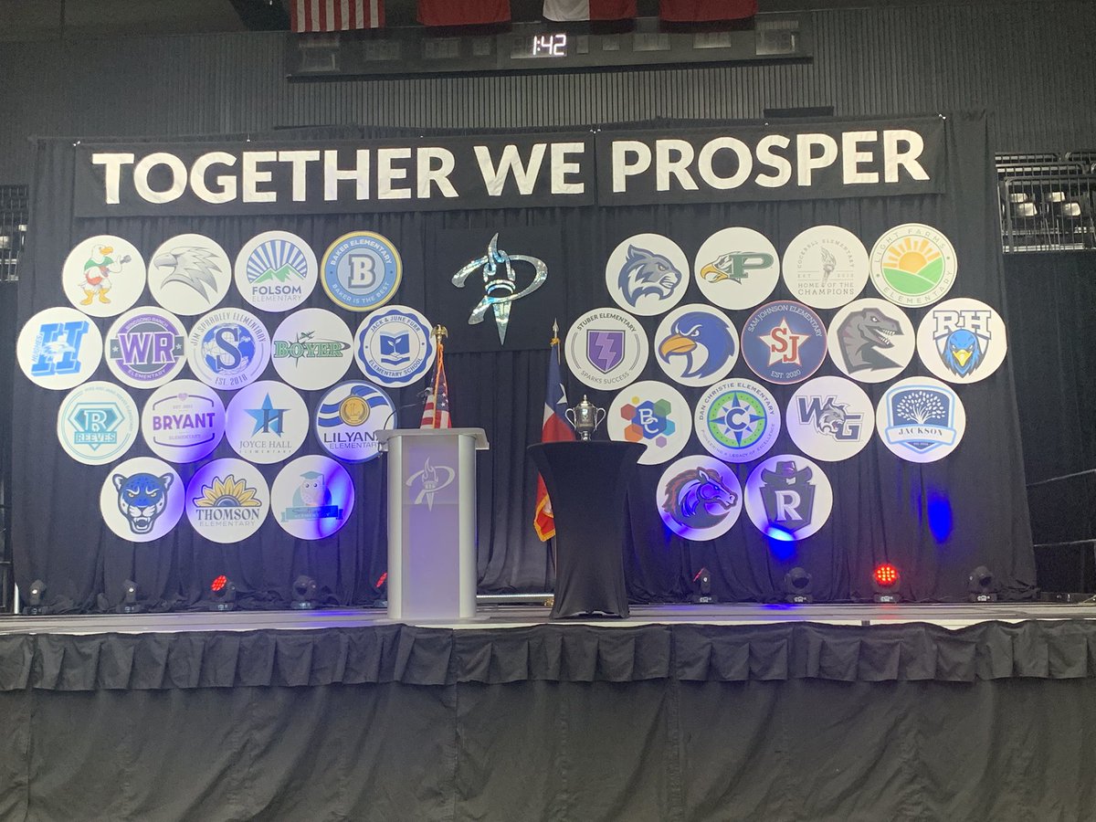 First day of the 25-26 school year! 📚✨
Year 9 in education ✅
Year 5 in Prosper ISD ✅
And my first year at Richland HS — so excited for this new chapter! 💜
<a href="/RHSProsper/">Richland High School</a> 
#WeAreRichland