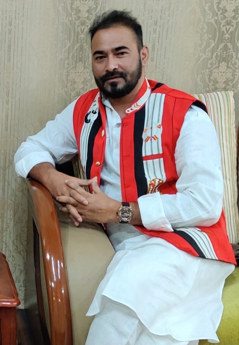 Happy Birthday to my elder brother, the original 'Acharya' of the house, who quotes the Gita better than Google and lives by Dharma like a daily habit. 
May the divine grace of the Mahadev illuminate your path always. #SanataniSpirit #HappyBirthdayBhai