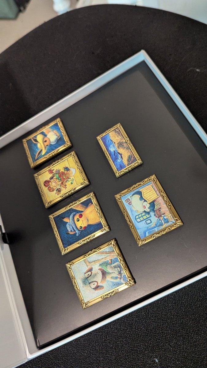 Unduruz's tweet photo. Just got my Pokémon x Van Gogh Museum pin set from @HapaBox So happy with this win 😎🤙 https://t.co/kThRg1TWSU