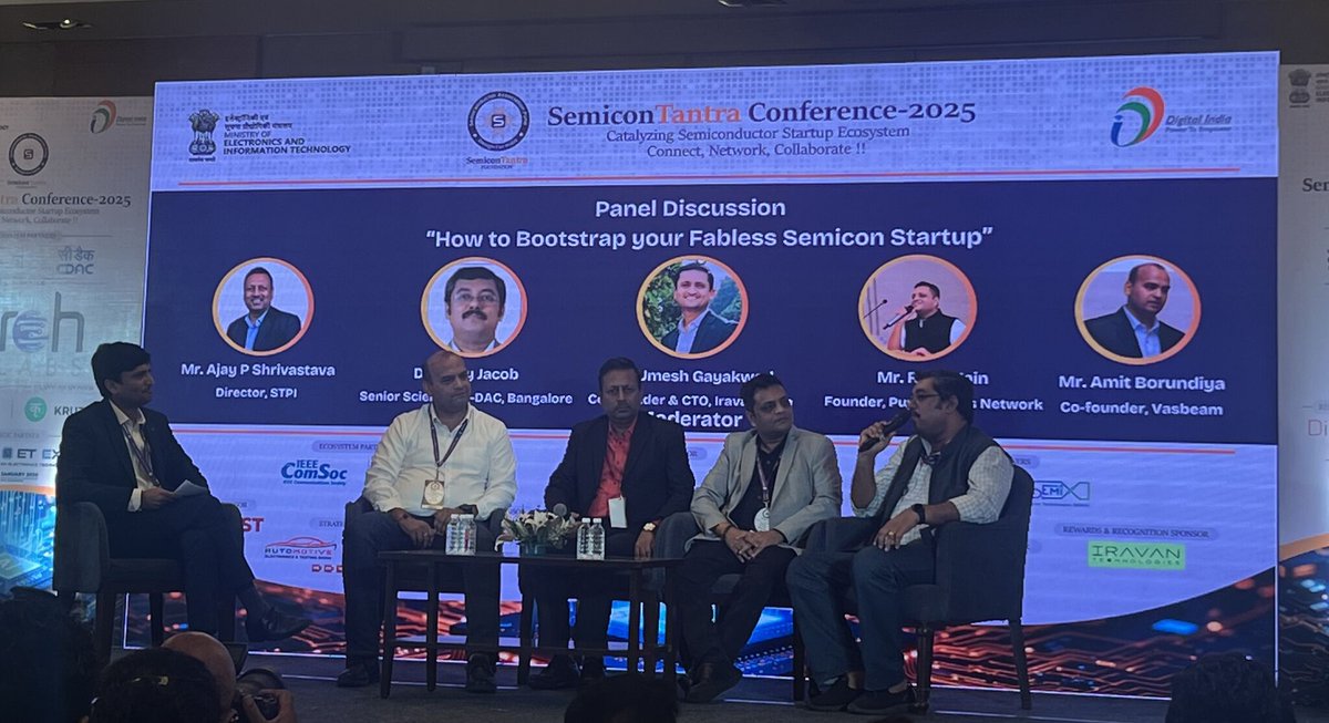 STPIPune's tweet photo. Shri Ajay P. Shrivastava, Director, STPI-Pune participated in SemiconTantra Conference-2025 held on 02 August 2025. The conference was focused to catalyze the semiconductor startup ecosystem and fostering innovation in the sector.

#STPIINDIA
@stpiindia @arvindtw https://t.co/6oTvp0CLNz