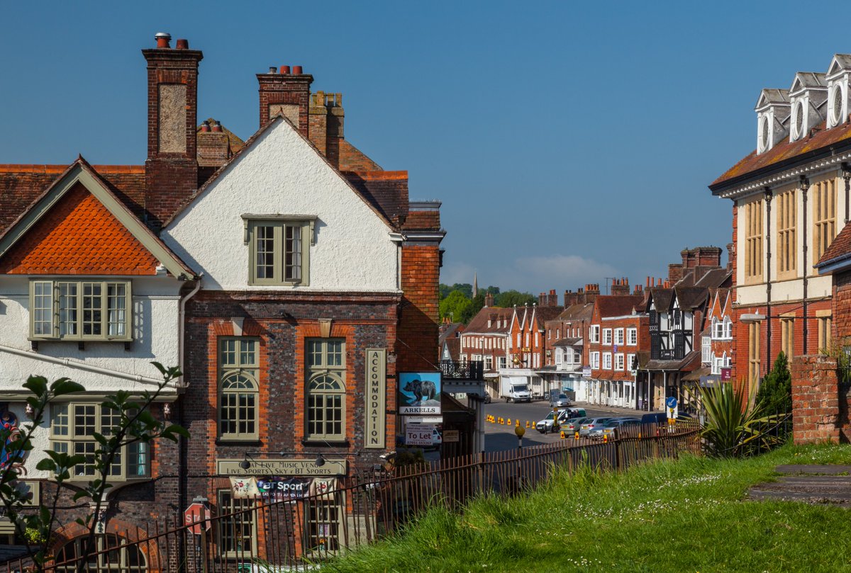 Situated in the picturesque rural north-east of Wiltshire, and surrounded by the stunning North Wessex Downs National Landscape, Marlborough offers a unique   blend of modern attractions and rich heritage.

Plan your visit this season... bit.ly/3HHhnkN