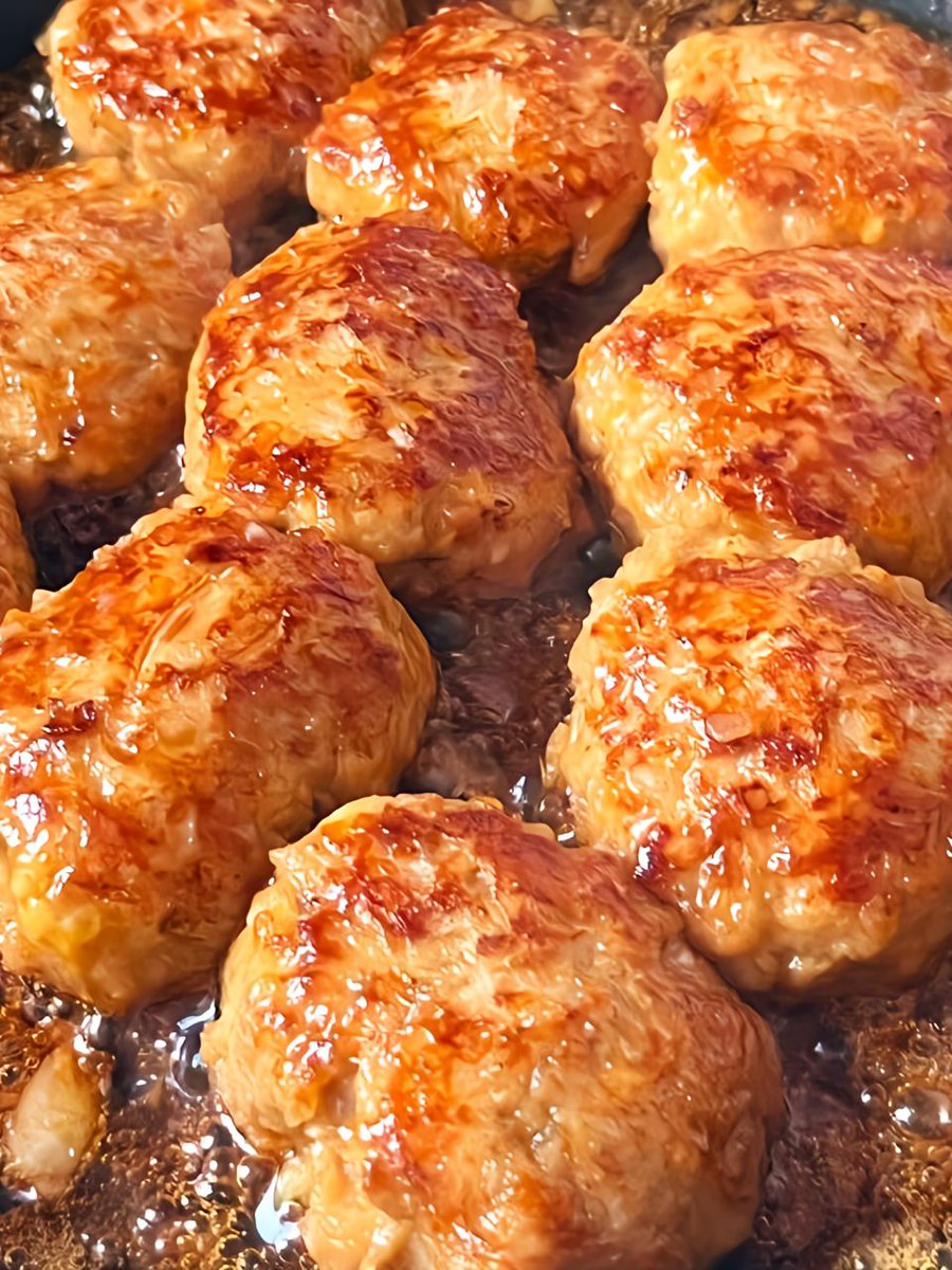 furafurafufu's tweet photo. 「豚ひき肉」の美味しい食べ方
決め手は「チーズ」満足感がすごいです https://t.co/aPAoEVfDBv