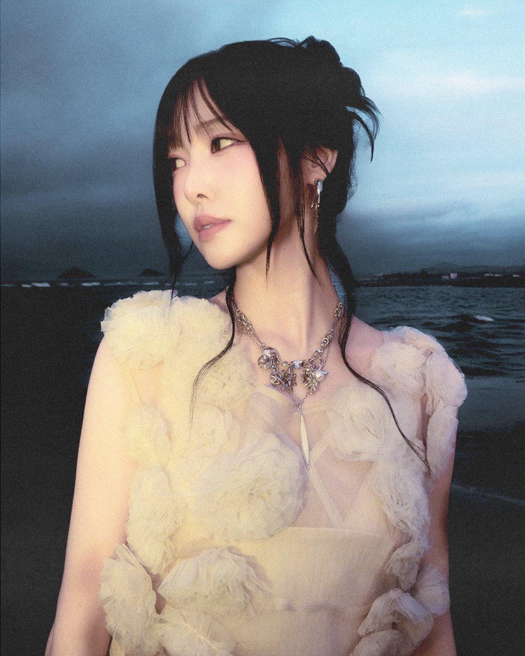 Gxk2GeobgAAw3_J?format=jpg&name=large