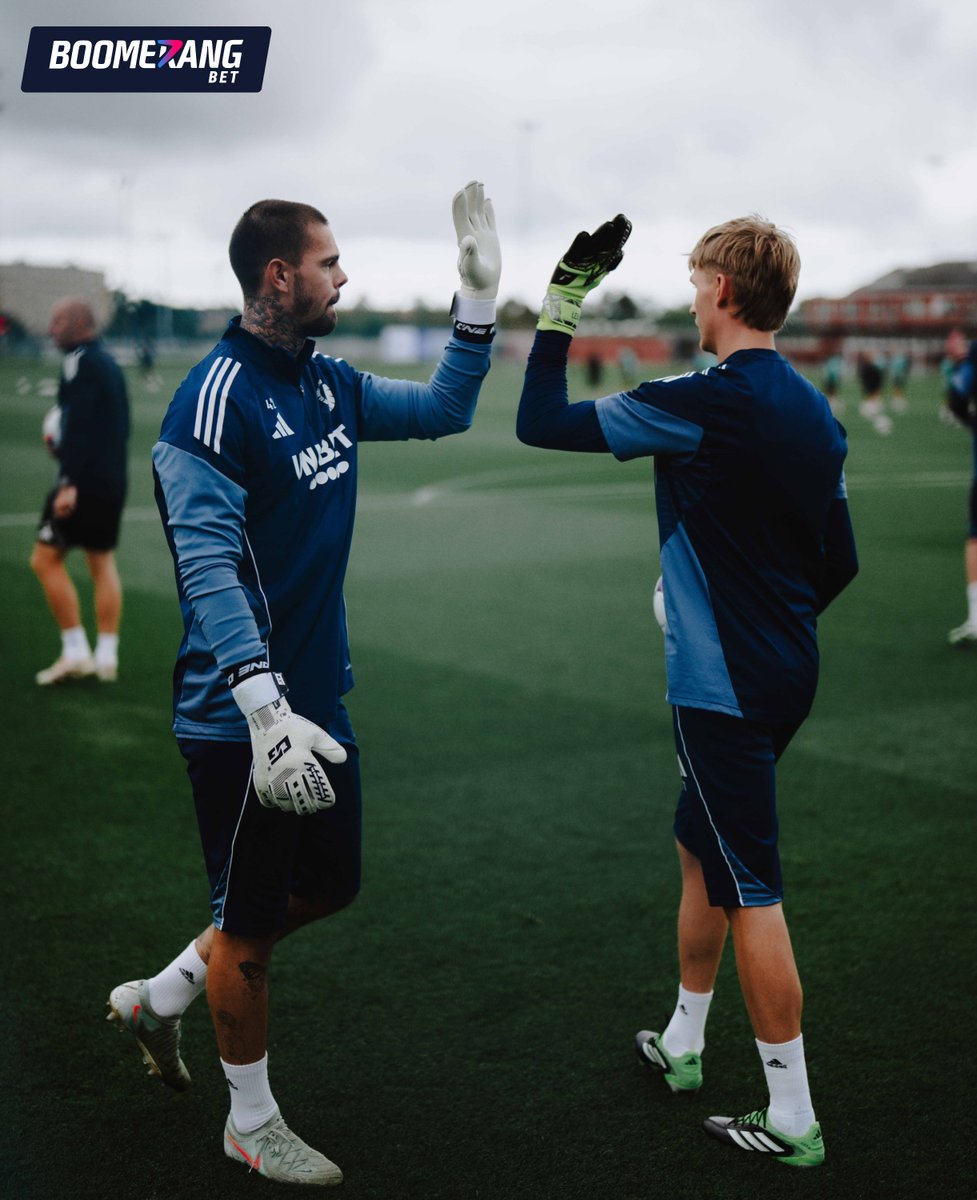 💪 Europäische Nächte – Die Qualifikationsrunde geht weiter!

👉 Champions League
19:00
🇸🇪 Malmö FF vs FC Kopenhagen 🇩🇰
20:00
🇺🇦 Dynamo Kiew vs Pafos 🇨🇾
🇲🇰 Shkëndija vs Qarabag 🇦🇿
20:45
🏴󠁧󠁢󠁳󠁣󠁴󠁿 Rangers vs Plzeň 🇨🇿

👉 Europa League
19:00
🇲🇹 Hamrun Spartans vs Maccabi Tel Aviv 🇮🇱

👉