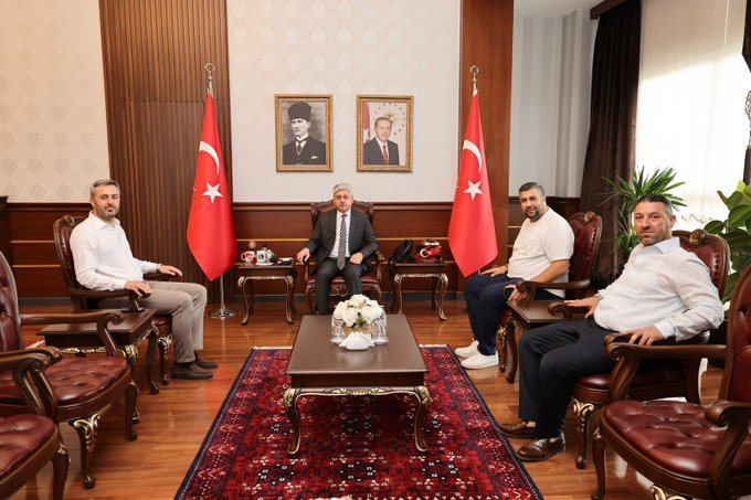 Sakarya Valisi Rahmi Doğan, İş İnsanlarını Kabul Etti