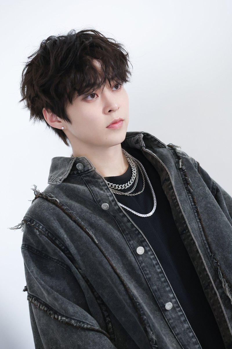 XIUMIN_INB100's tweet image. 📸 2025 XIUMIN FAN CONCERT &amp;lt; X Times ( ) &amp;gt; Poster Behind | 시우민 (XIUMIN) Behind Photo

weverse.io/xiumin/media/3…

#시우민 #XIUMIN #Xtimes