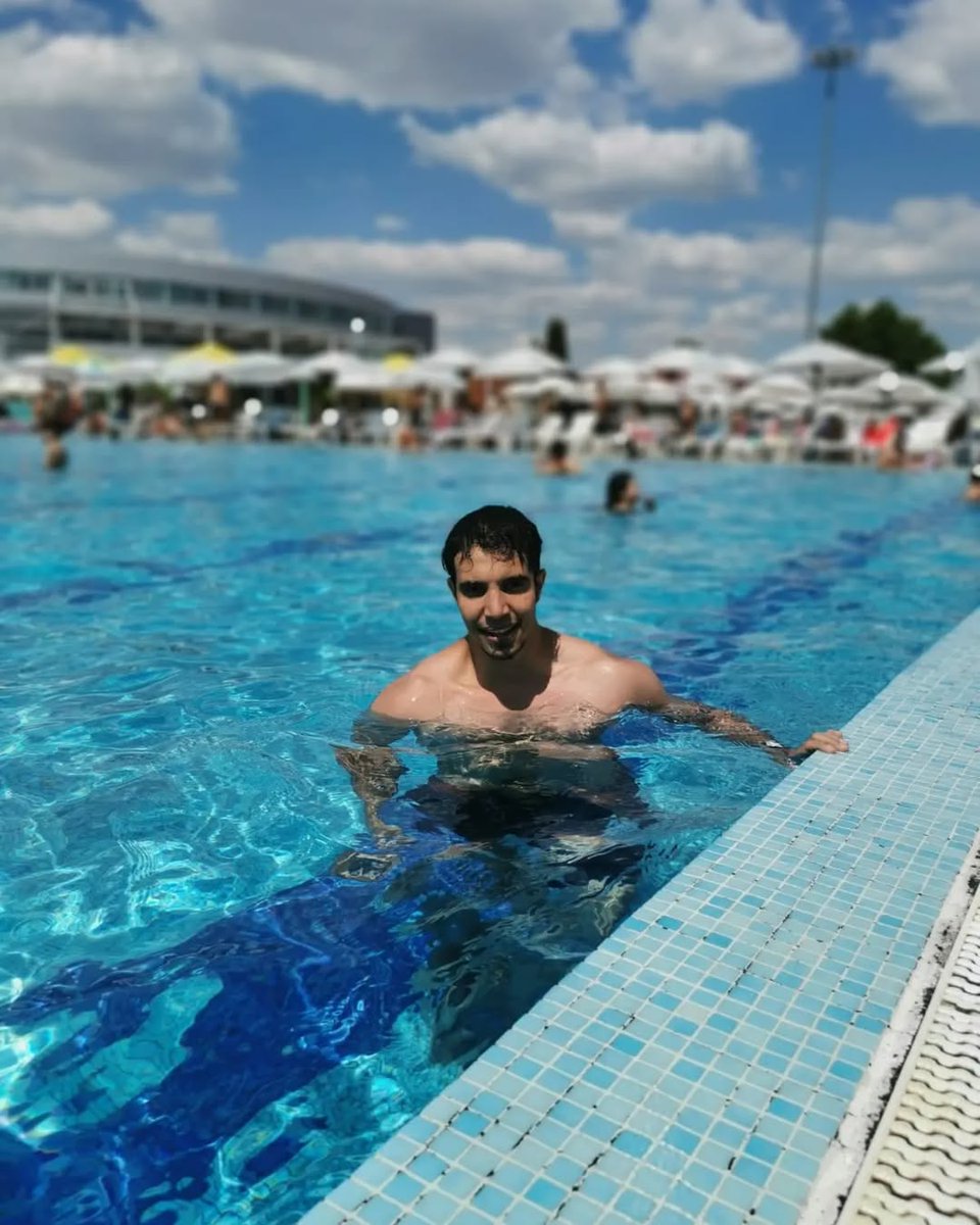 AbudMosa's tweet image. Balance is power
Mind · Body · Soul 
Think clear 
Feel calm 
Move strong 
Be soft, but steady 
Too much force? You snap 
Too much ease? You drift
Find your flow 
Live in balance  

TikTok and Instagram: @abdu.mosa 

 #balance #clarity #FLOW #mindfulness  #innerpeace #meditation
