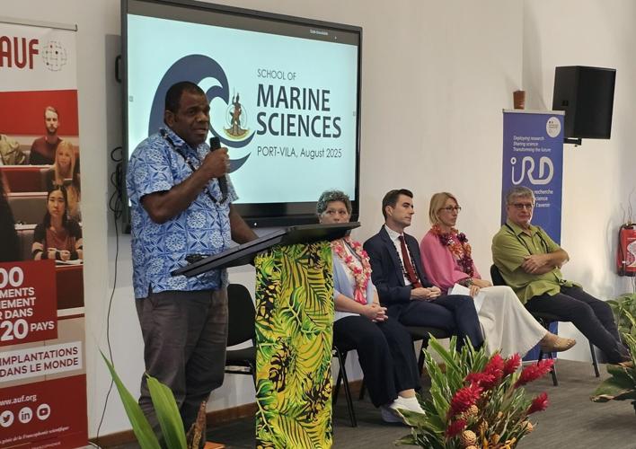 📢  Ouverture de la première école des sciences marines du Vanuatu

👉 Pour plus d'informations, rendez-vous sur : tinyurl.com/bdekvukw