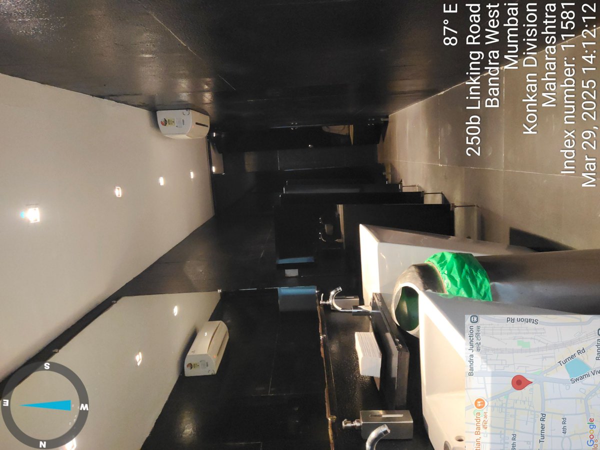 Alertpeoplesngo's tweet image. 🚨 URGENT: Illegal construction at Escobar, Bandra (W) Despite MRTP notice (02.04.25), no action taken!
➡️ 4th fl: Bar built in cold storage/lift area
➡️ 5th fl: Toilets in storeroom
Fire risk, misuse of FSI
Violates SC &amp;amp; HC rulings. @mybmc @ShelarAshish must act @mybmcWardHW