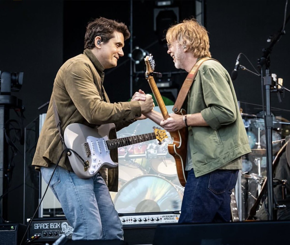 dailymayer's tweet image. John Mayer and Trey Anastasio (2025)