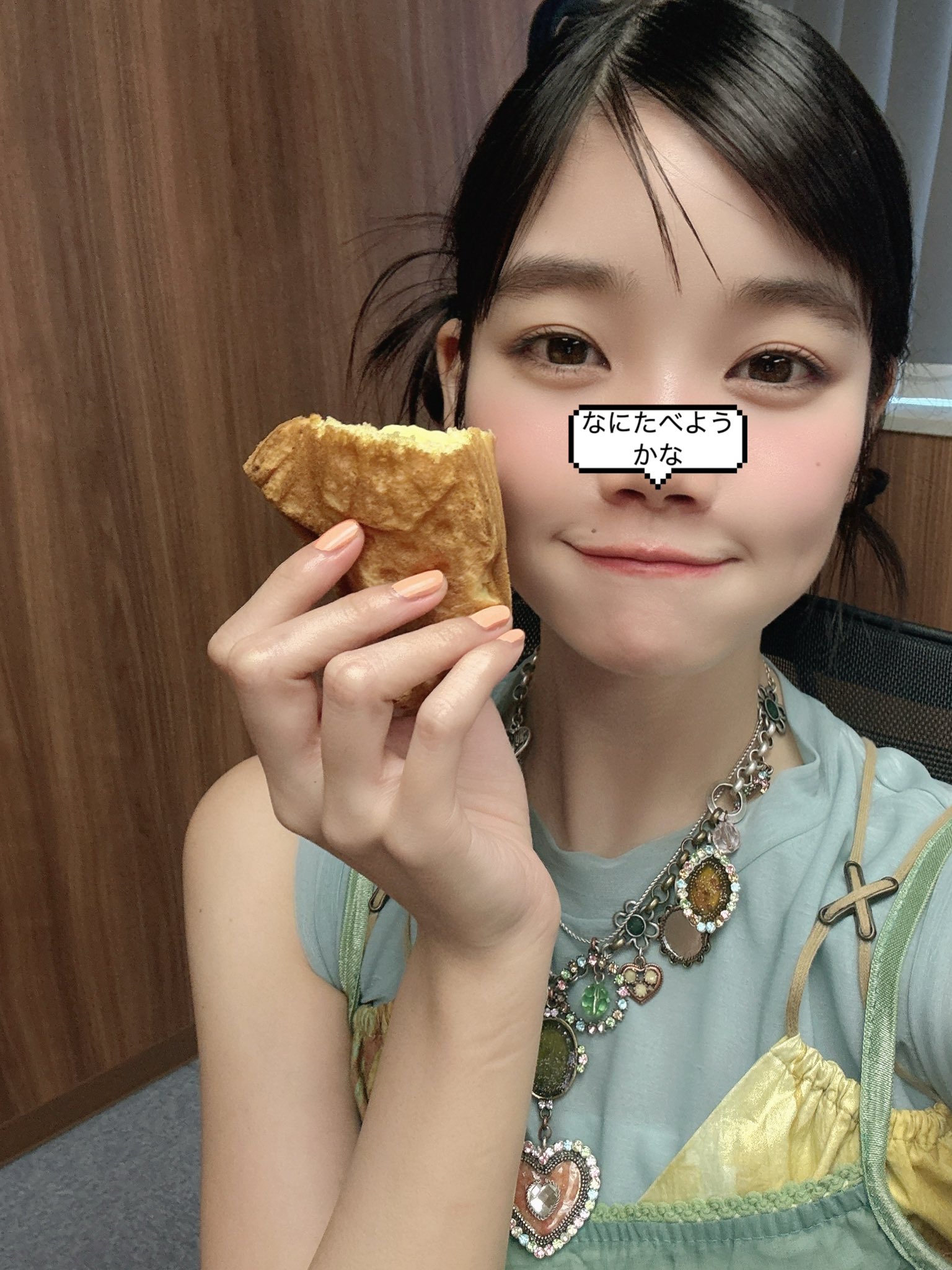 BiSH チェキ くじ 腕章賞 セントチヒロチッチ クリアファイル付き Amazon.co.jp: BiSH セントチヒロチッチ チェキ 腕章賞 : ホーム