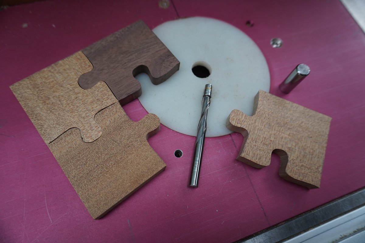 bitmotrouterbit's tweet image. ＢＴＭＴルータービット「B24-11 刃径6mmスパイラル・フラッシュトリムビット（アップカット） 6mm軸」
でテンプレートにそって切削、
シャープな輪郭に！

使用したビットは…
btmt.jp/SHOP/B24-11.ht…