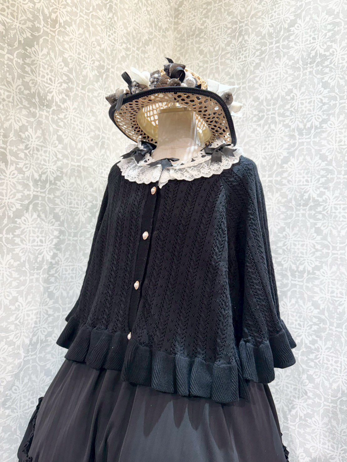 極美品 BALLSEY イタリア 高級生地 アンゴラ ニット ポンチョ フーディ 極美品 BALLSEY イタリア 高級生地 アンゴラ ニット ポンチョ