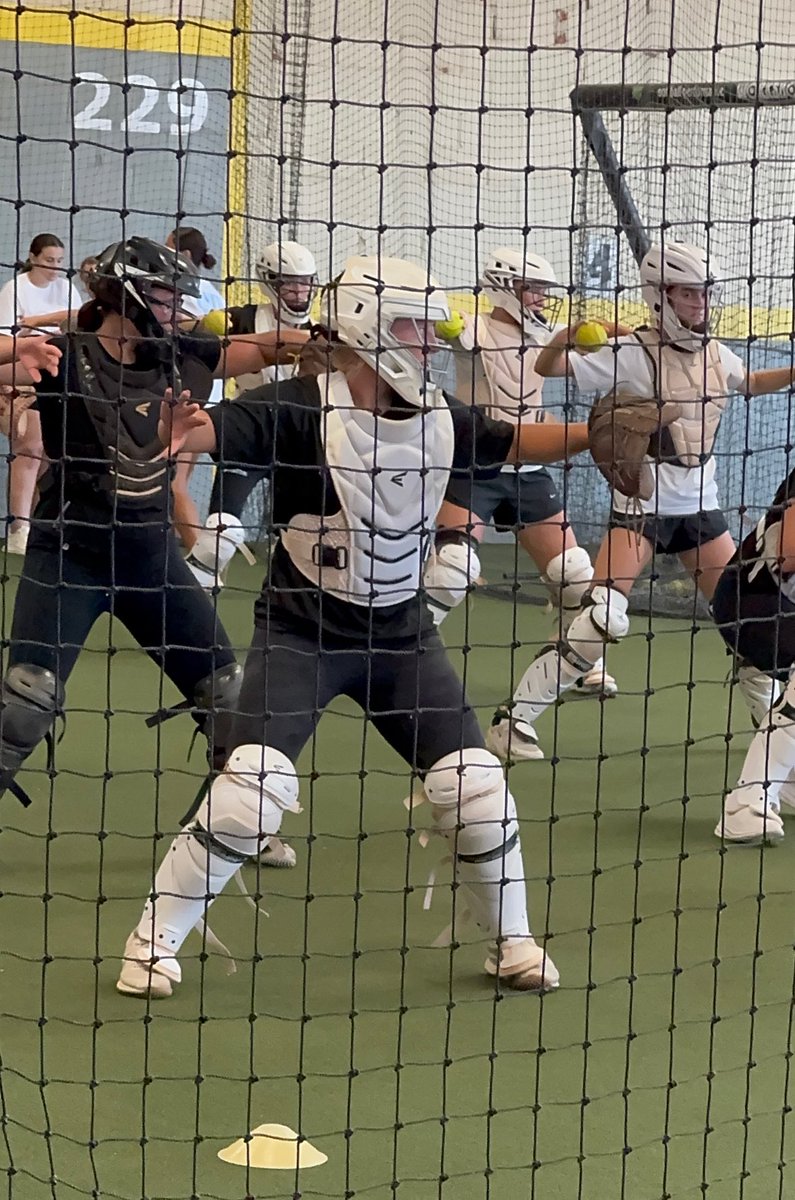 Ava Rosner (@avarosner) on Twitter photo Day 3 of the <a href="/jen_schro/">Jen Schroeder</a> retreat was incredible. Even when I felt like I couldn’t continue, I had someone right by me doing the same thing or a coach pushing me to be the best version of myself. So blessed to be here and learn from the best! <a href="/RebelsOlsen/">Chris Olsen</a> <a href="/Coach_MartyBall/">Marty McDonald</a> Day 3 of the <a href="/jen_schro/">Jen Schroeder</a> retreat was incredible. Even when I felt like I couldn’t continue, I had someone right by me doing the same thing or a coach pushing me to be the best version of myself. So blessed to be here and learn from the best! <a href="/RebelsOlsen/">Chris Olsen</a> <a href="/Coach_MartyBall/">Marty McDonald</a>