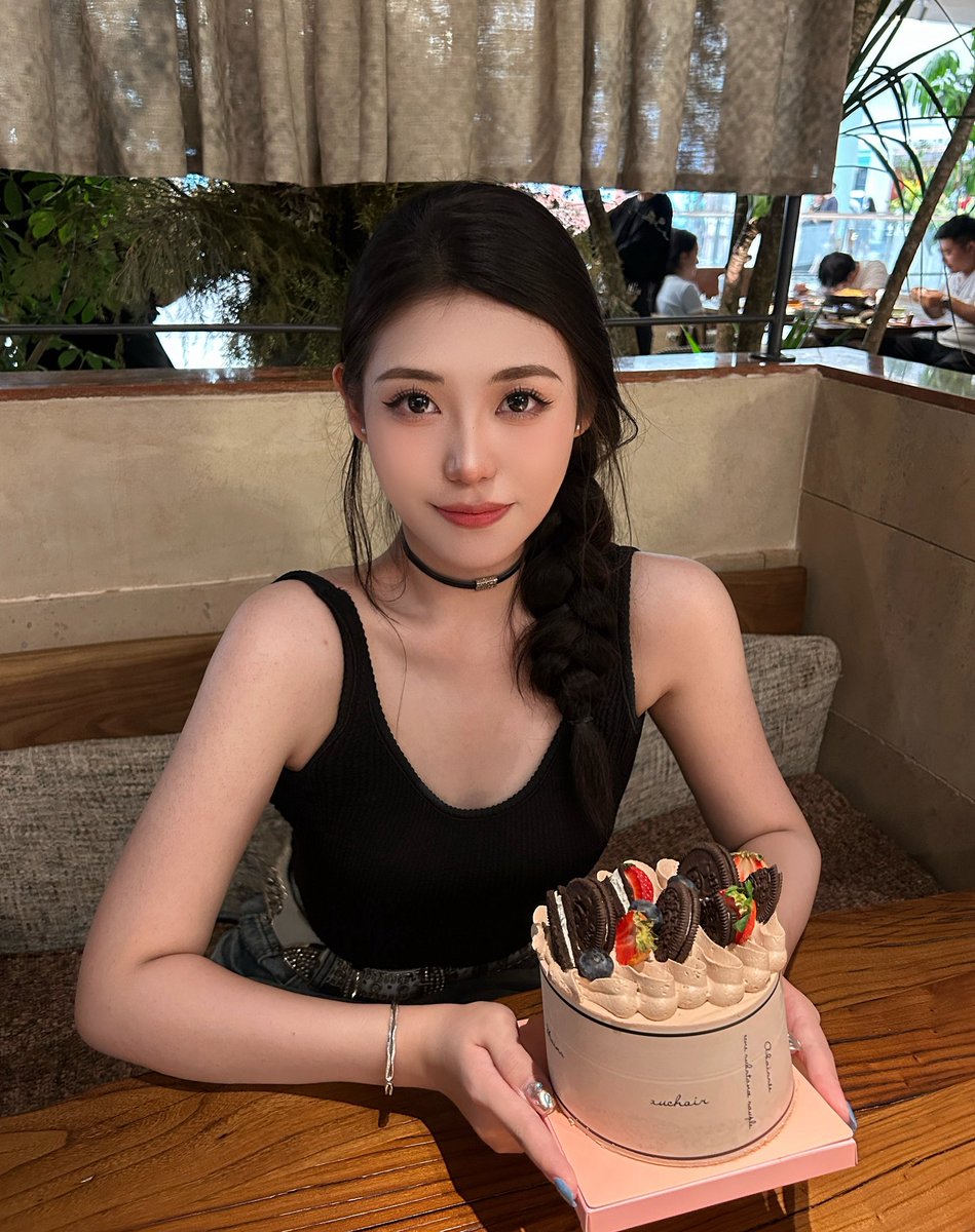 好龟龟给补个生日 哭了