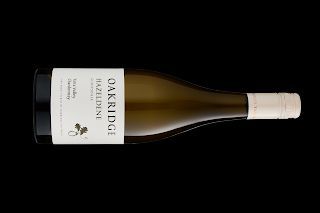 This set of Oakridge Vineyard Series Chardonnays is incredible. Precise, pure and finely tuned, this Hazeldine is in top order. buff.ly/ity6jEg