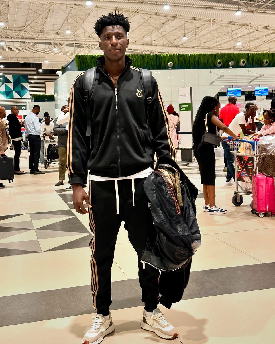 🇬🇭✈️🇳🇴 <a href="/hamkamfotball/">HamKam</a> 

🟡🟢 @samake5512 

#oneteamonevision