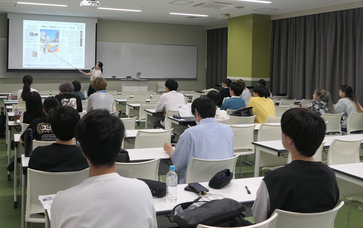 saigaku_PR's tweet photo. 情報メディアセンターでは「データ検索講習会」を開催しました 
春期は、計357名(のべ)の学生が参加しました👍
🔸参加者の声🔸
・データベースの使い方や記事の引用の仕方を知ることができた。
・在学中、無料で雑誌を読めるのはとても便利

秋期も講習会の実施を予定しています✨ https://t.co/2LFPymtMFK