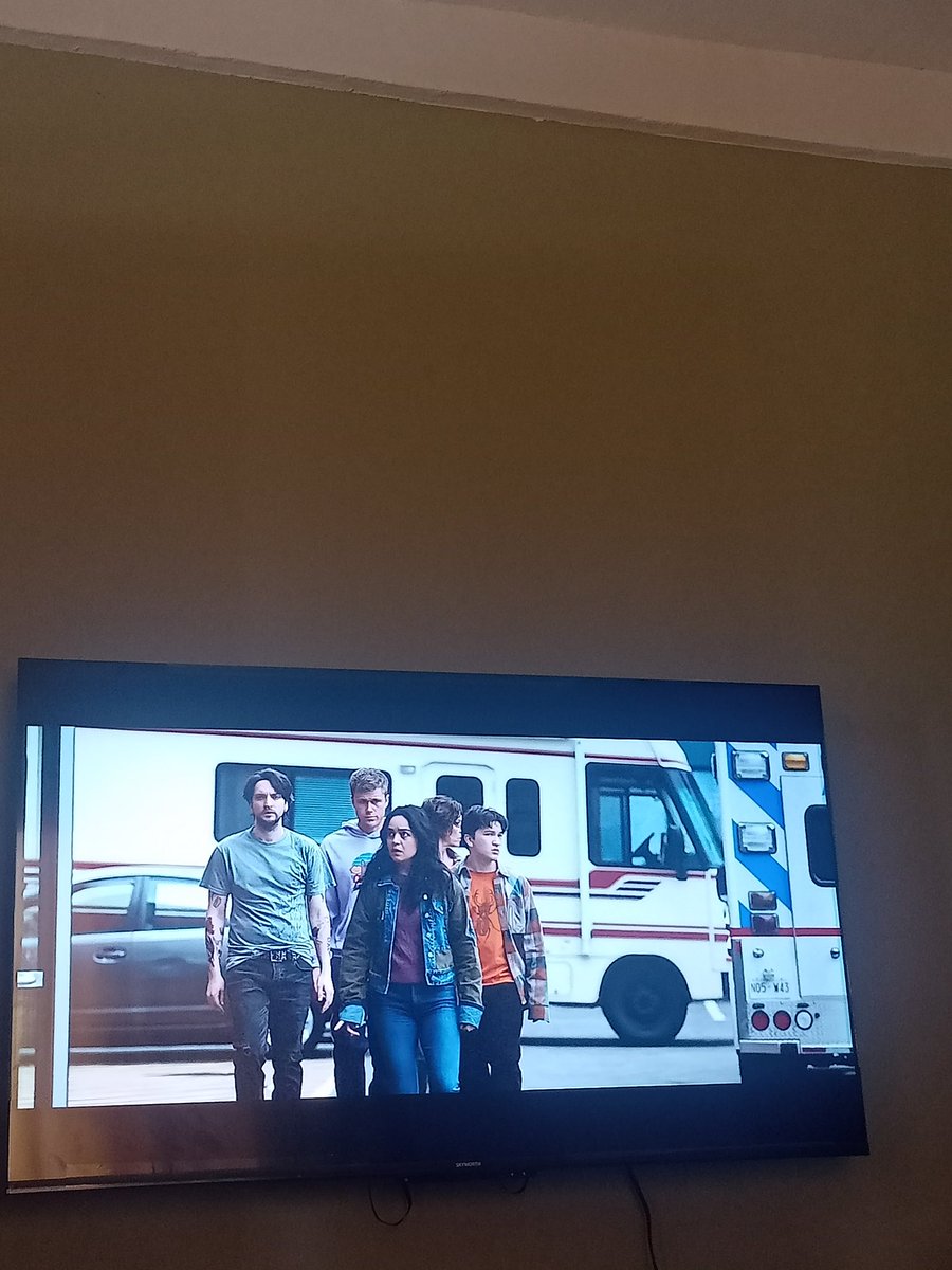 Not me closing my eyes every time I can sense there will be another death scene.😅😂
#FinalDestinationBloodlines