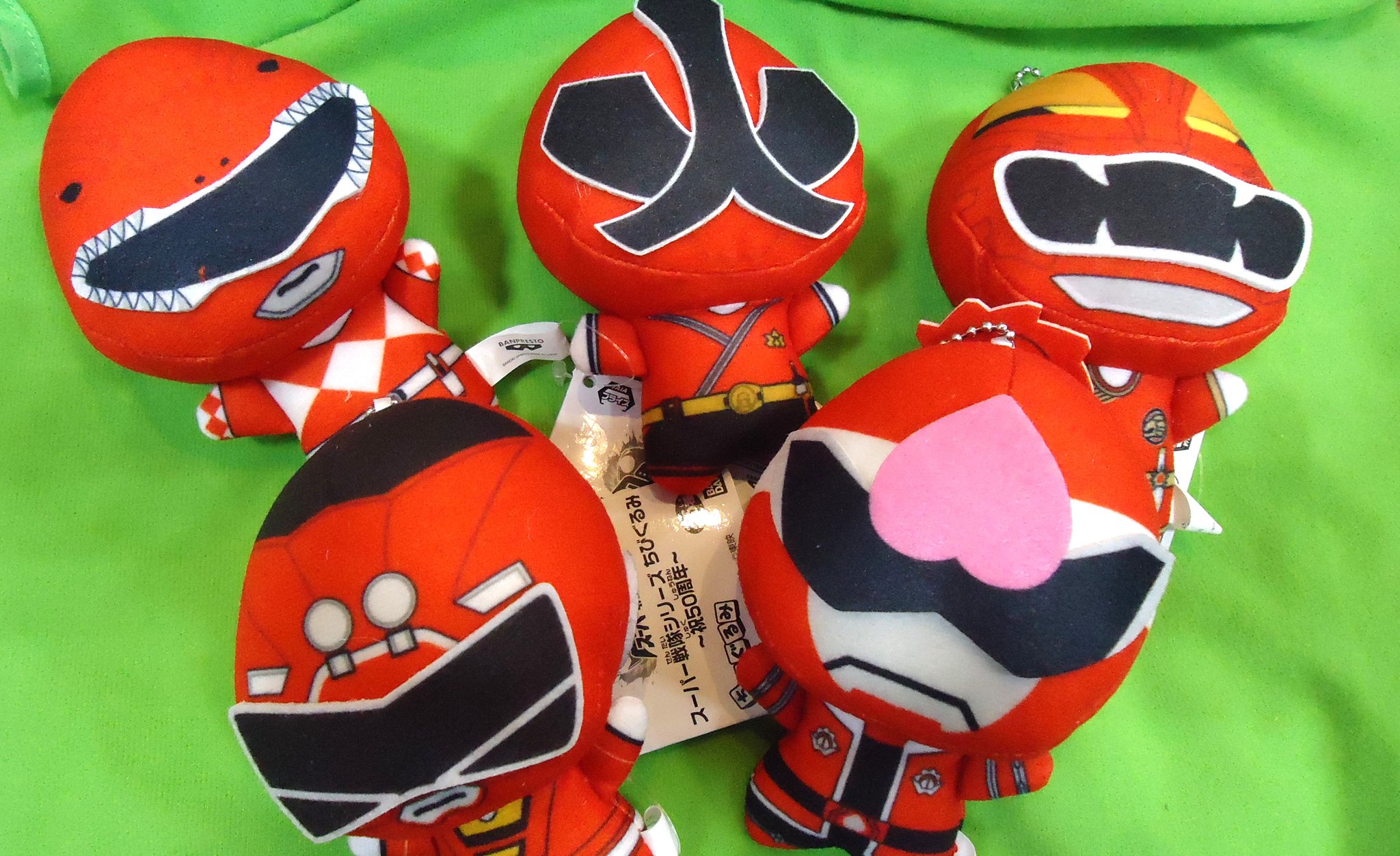 d*3様 【250点以上】特撮・戦隊ヒーロー　キャラクターグッズ　大量まとめ売り d*3様 【250点以上】特撮・戦隊ヒーロー キャラクターグッズ