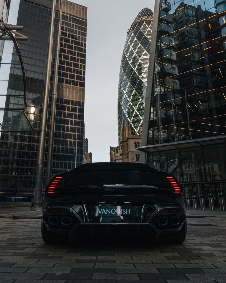 Make the city your playground this summer.

Get in touch with our expert teams at our Mayfair or Western Avenue showrooms to configure yours.

#AstonMartinLondon #AstonMartin #Vanquish #V12 #GT