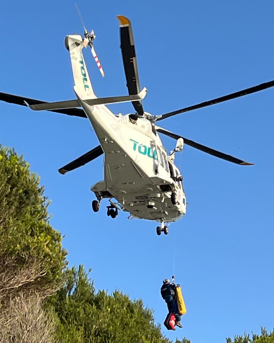 Toll Ambulance Rescue (@tollambulance) on Twitter photo Can you see the red bag that our <a href="/NSWAmbulance/">NSW Ambulance</a> Critical Care Paramedic is carrying? The red medical kit holds circulation, haemorrhage control and surgical equipment and in this instance it was used to assist an injured bush walker.
📷 Bundeena Rural Fire Service Can you see the red bag that our <a href="/NSWAmbulance/">NSW Ambulance</a> Critical Care Paramedic is carrying? The red medical kit holds circulation, haemorrhage control and surgical equipment and in this instance it was used to assist an injured bush walker.
📷 Bundeena Rural Fire Service