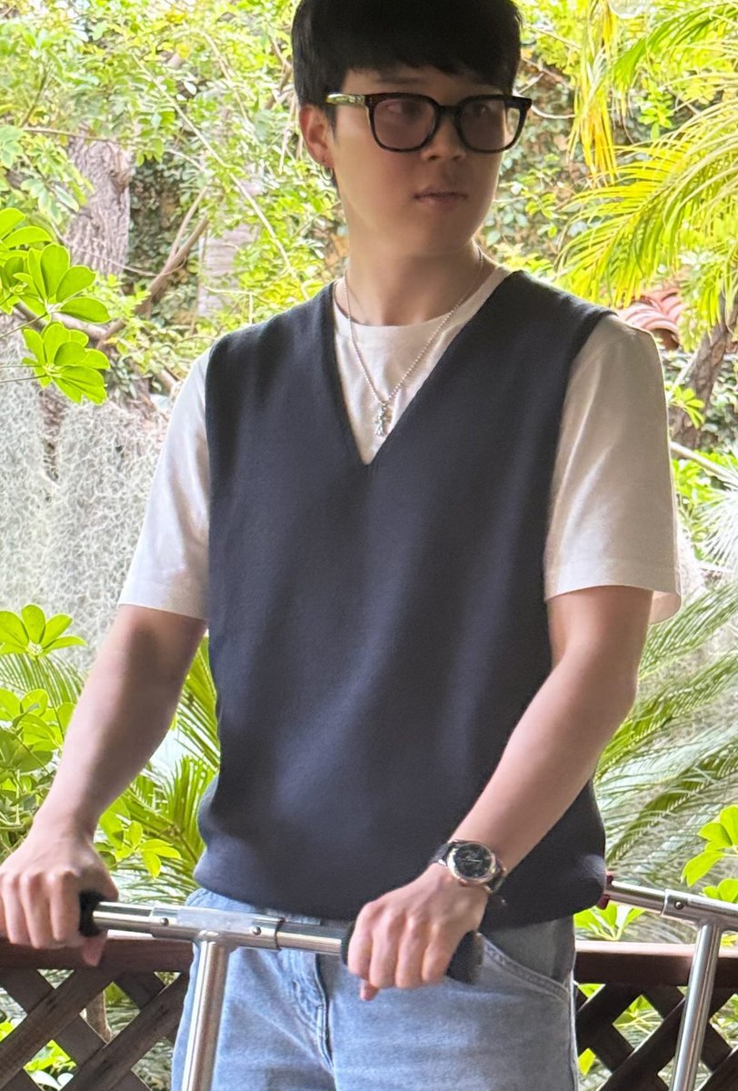 ɪ ѵ ᴜ ⁷ 🧸🪐 tweet media