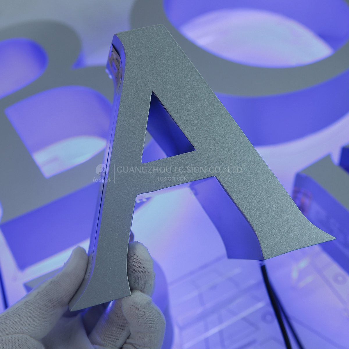 LCSignOfficial's tweet image. Custom Led BackLit Sign😎🤩

👉Get a free quote: wa.link/cfjrkm

#lcsign #ledletter #neonsign #lightbox #RetailStoreSignage #CustomStoreSigns