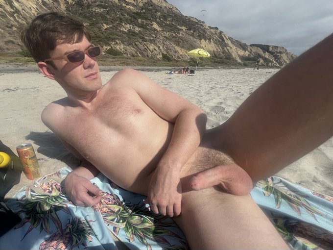 Watch Paul and Dean's leaked NSFW photo on TwXstars