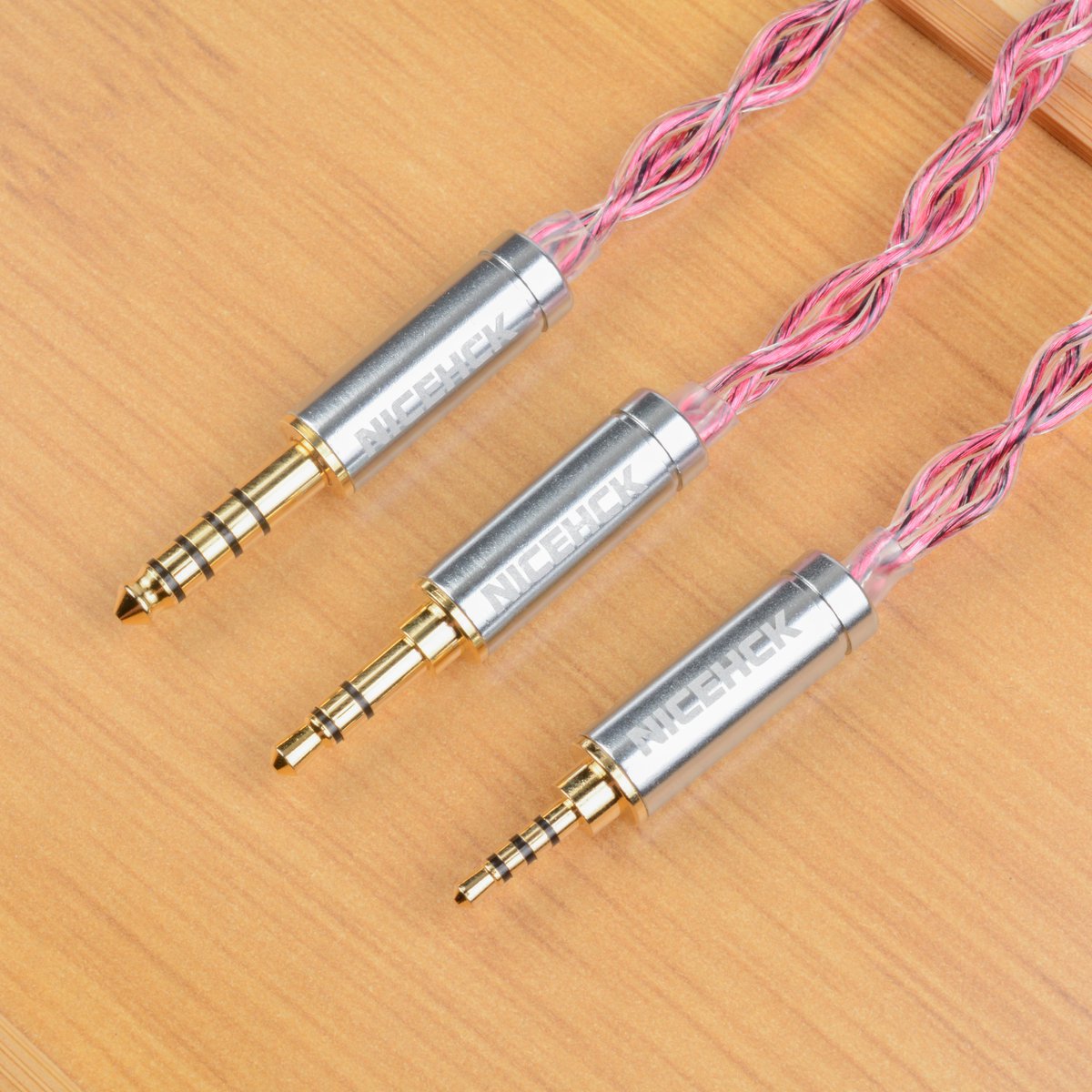 NicehckAudio's tweet image. 【🔥 Amazon US Deal - RubyCat iem cable 🔥】

💲Was $28.99 ➡️ Now only $17.99 (38% OFF!)

Upgrade your IEMs with German-imported copper cable!
Enjoy cleaner soun！

👉 Grab it now on Amazon US: amazon.com/dp/B0CZMTXK4S?…

#NICEHCK #RubyCat #HiFiAudio #IEMupgrade #AmazonUS