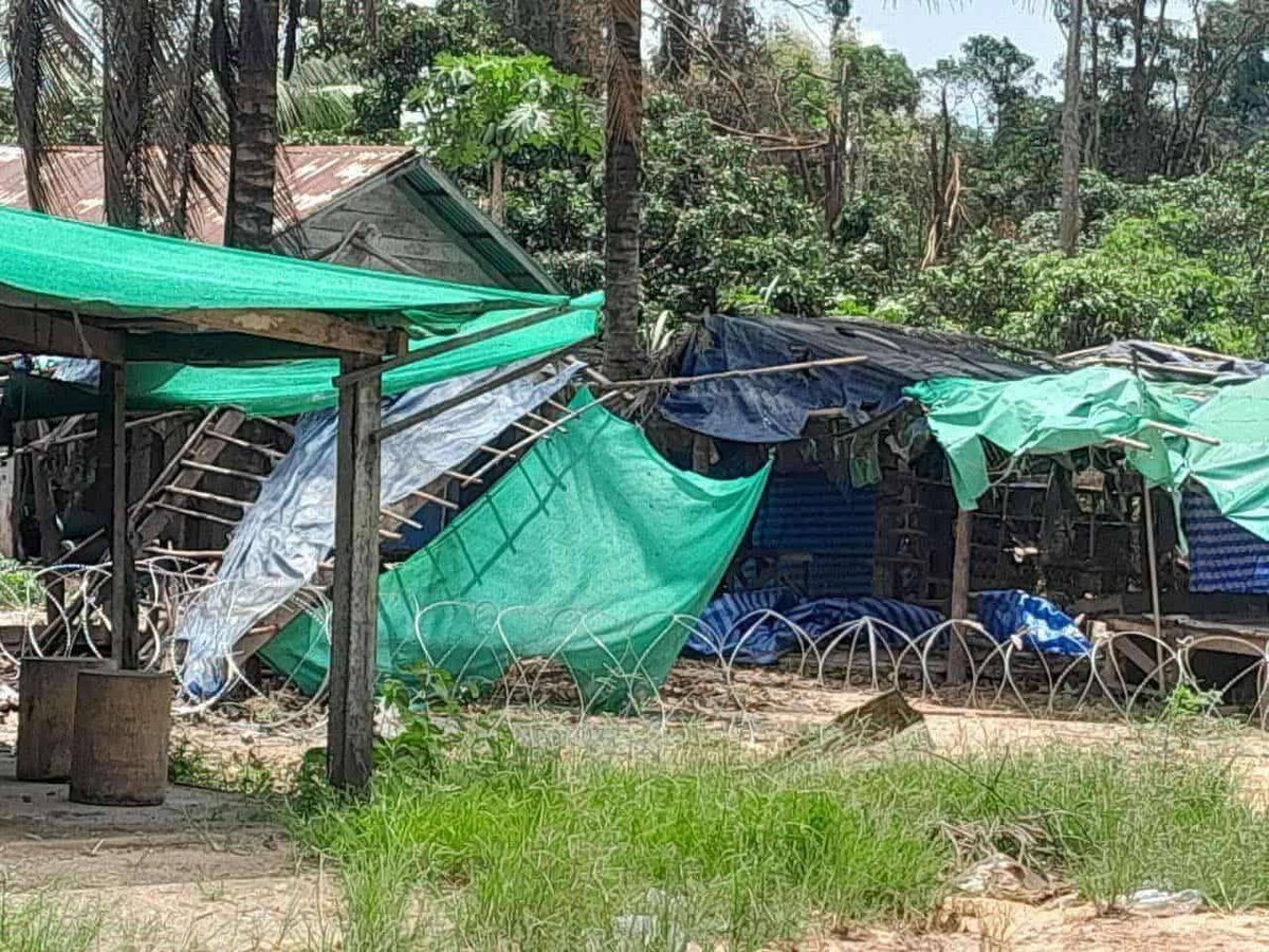 MinistryofInfo1's tweet image. #Cambodia urged #Thai military to remove barbed wire and heavy machinery from An Ses area, which lies within Cambodian territory, said Maly Socheata, spokesperson for the National Defense Ministry in the second briefing on August 5, 2025