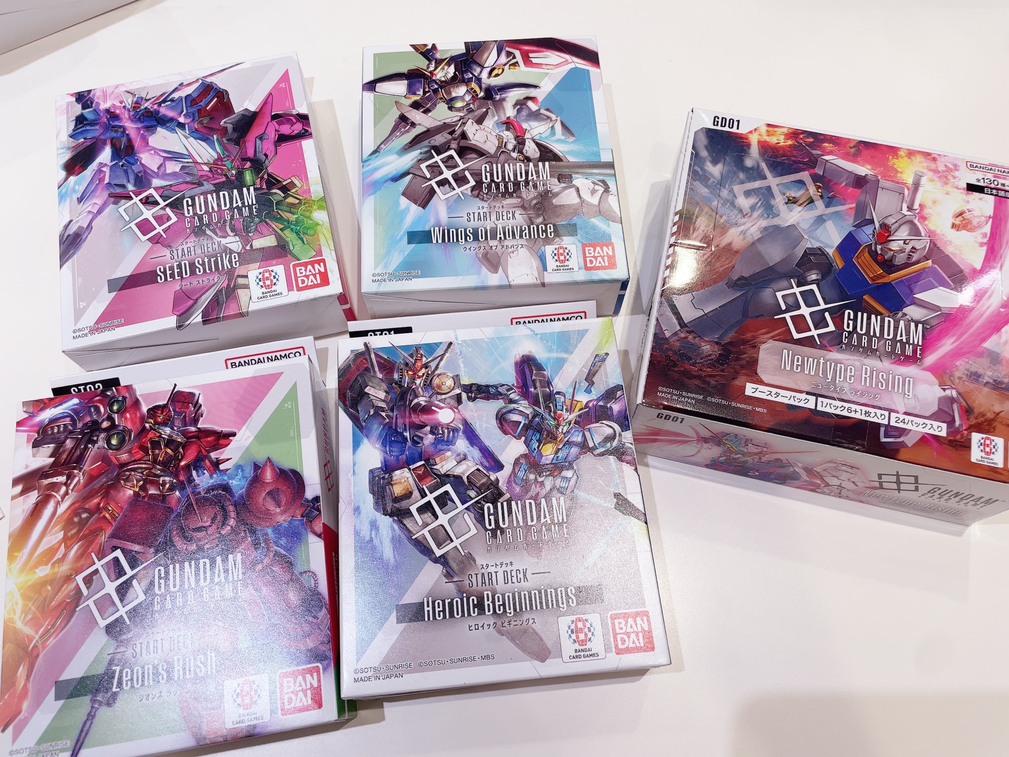 ガンダムNewtype Rising　LR以下セミ4コン スタートデッキ4コン！ ガンダムカードゲーム Newtype Rising LRより下4コン - メルカリ