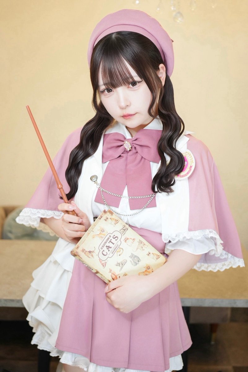 lyrica_lily's tweet photo. 𓊆 お知らせ 𓊇

なんと本日から夏服解禁⟡.·

夏服になったリリィちゃんに是非会いに来てください♡

センセイのご来店、お待ちしております 🪄︎︎𓂃⋆꙳

#魔法喫茶リリカリリィ #まほリリ https://t.co/O20g1pPFP8