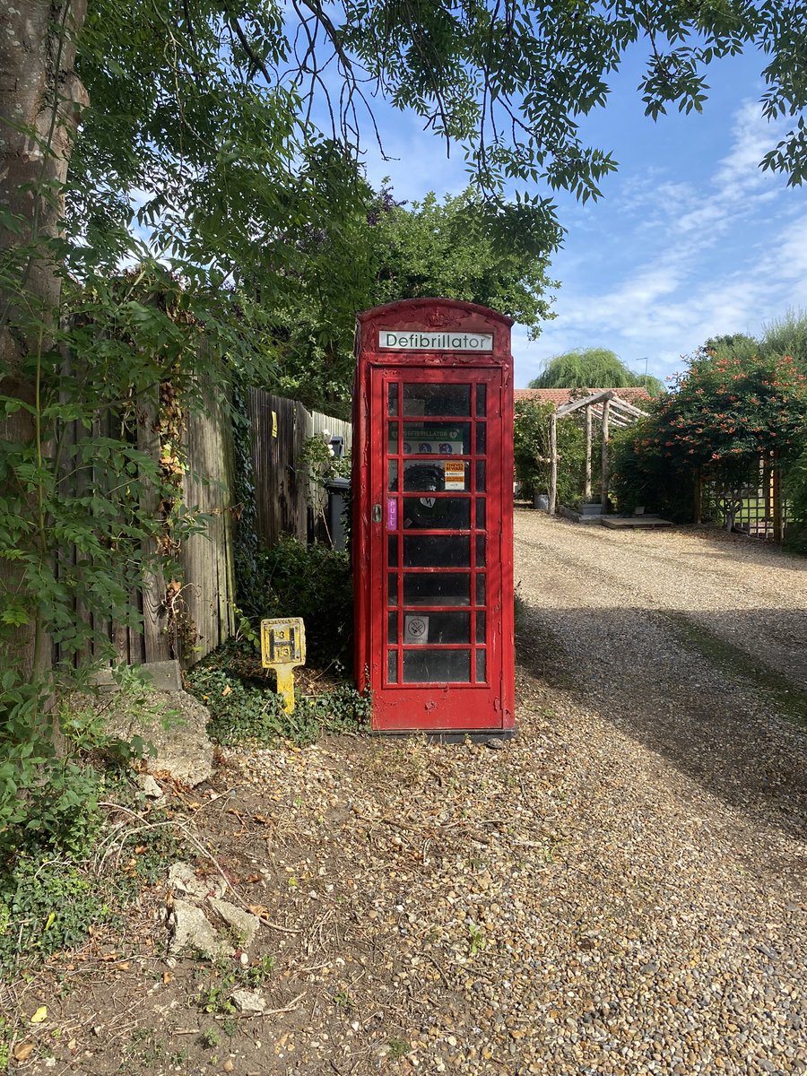#telephoneboxtuesday plus a bonus hydrant in Aspenden, Herts.