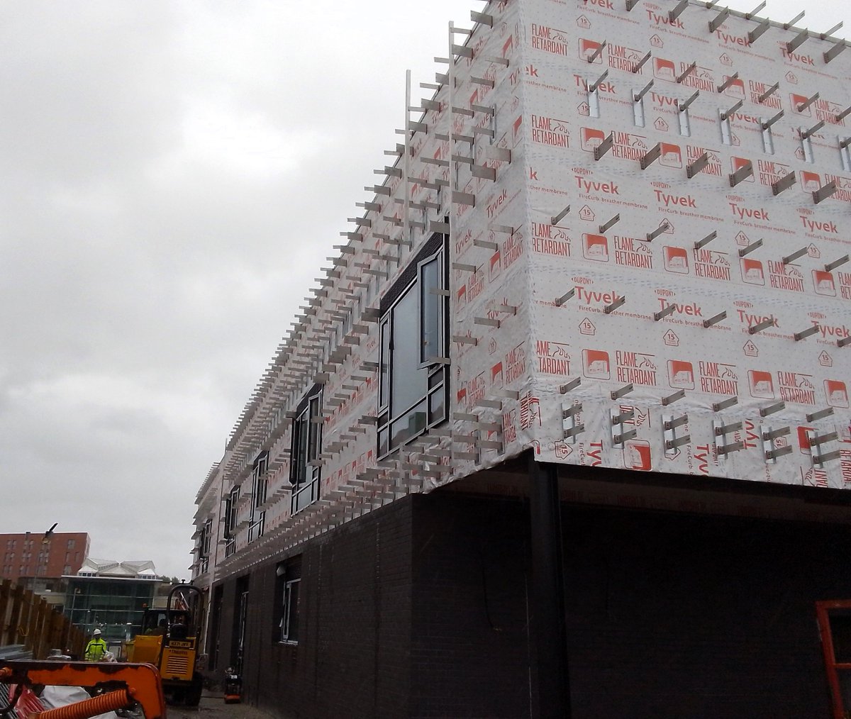 Progress shots from Greater Manchester Institute of Technology, where we are working for <a href="/Tilbury_douglas/">Tilbury Douglas</a> 

We are currently installing <a href="/KnaufUK/">Knauf Insulation UK & Ireland</a> Rocksilk Rainscreen, RJ Facade Systems bracket and rail system and <a href="/PFCCorofil/">PFC Corofil</a> fire barriers 

#constructionuk #facade #rainscreen