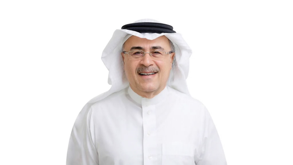 #عاجل

رئيس #أرامكو أمين الناصر:

· أرامكو حققت أرباحًا قوية وتوزيعات ثابتة في النصف الأول 2025 رغم التحديات الجيوسياسية.

· أساسيات السوق ما زالت قوية بدعم استمرار الطلب العالمي على الطاقة.

· توقعات بارتفاع الطلب على النفط في النصف الثاني 2025 بأكثر من مليوني برميل يوميًا.

·